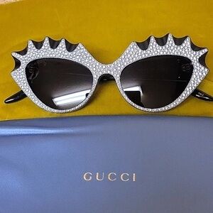 Gucci Silver and Black Women's Sunglasses